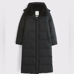 Ultra collection puffer coat